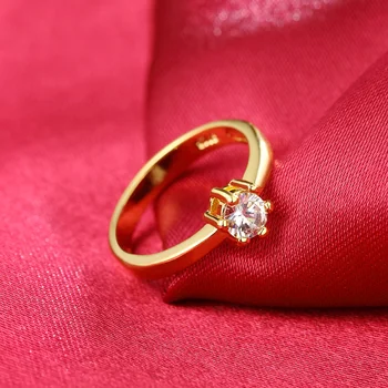 Kuum luksus disainer Moissanite 925 Sterling hõbe kullatud ilus teemant rõngad naine, mood pool pulm ehteid